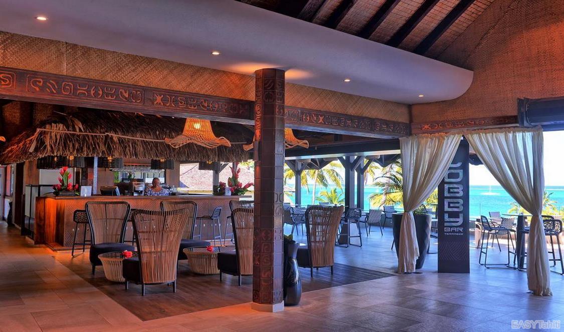 Intercontinental Tahiti Resort - Lobby Bar 01