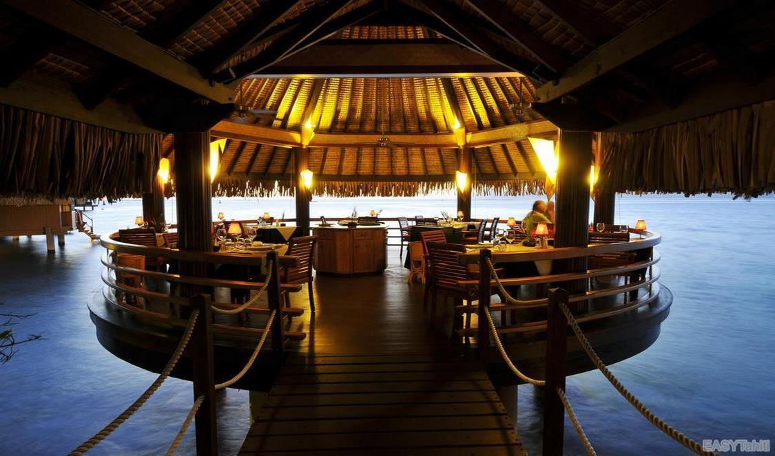 Intercontinental Tahiti Resort - Lotus Restaurant 02