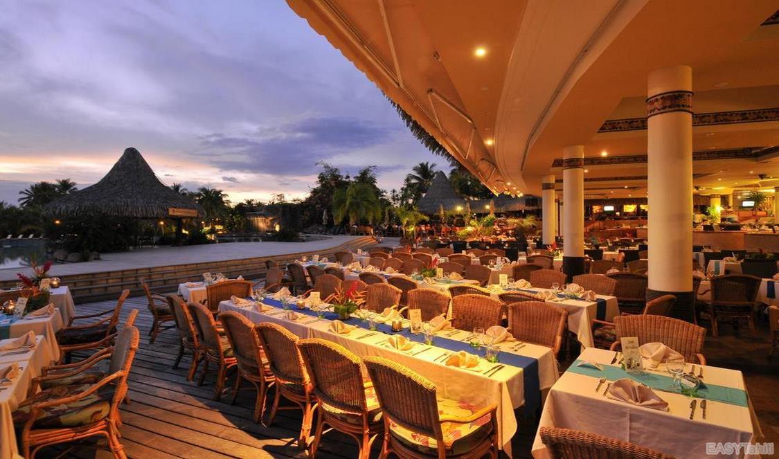 Intercontinental Tahiti Resort - Restaurant Le Tiare 02