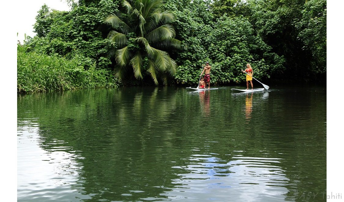 paddle à Raiatea en Polynésie