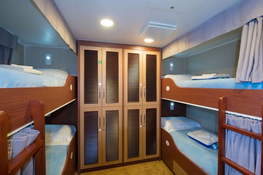 dormitory - c class - Aranui cruise